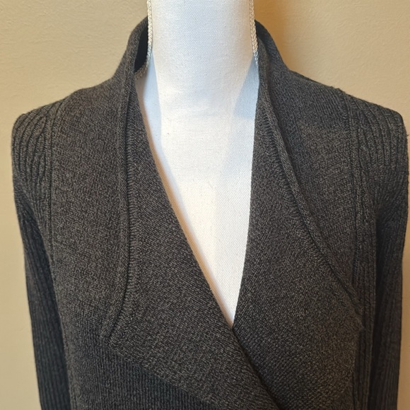 Athleta Sentinel Sweater - Picture 2 of 7